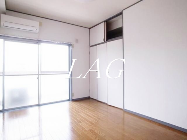 居室・リビング　洋室のお部屋です。