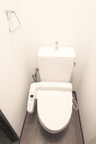ＪＲ豊肥本線 光の森駅 徒歩25分 2階建 築29年のトイレ写真