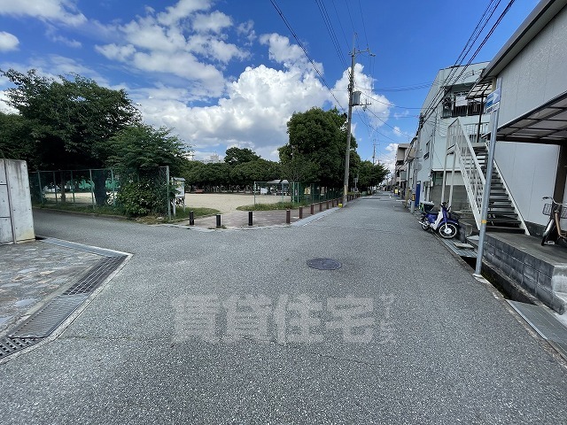 公園　（公園）まで10m