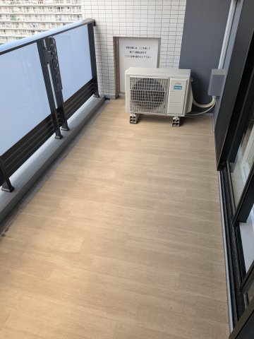 バルコニー　お洋服もしっかりかわきます