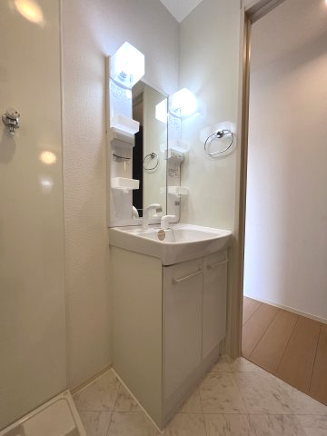 洗面設備　シャンプードレッサー