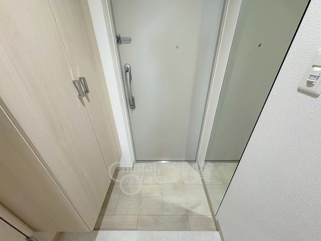 Reiwanity Placeの玄関写真