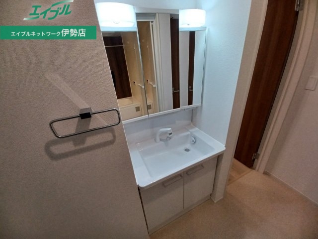 洗面設備　同タイプのお部屋の参考写真です。