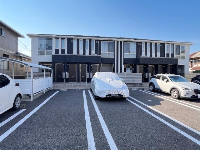 建物外観　外観写真（昼）