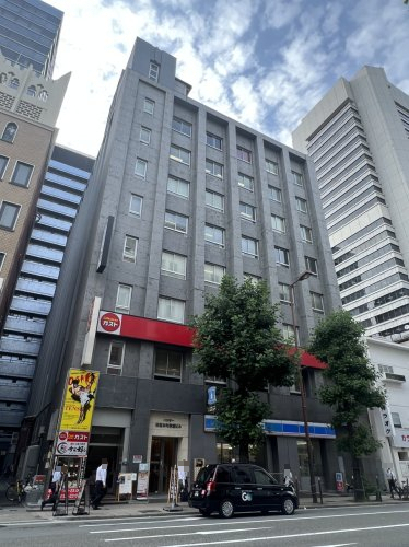 飲食店　ガスト 堺筋本町店(から好し取扱店)（飲食店）まで562m