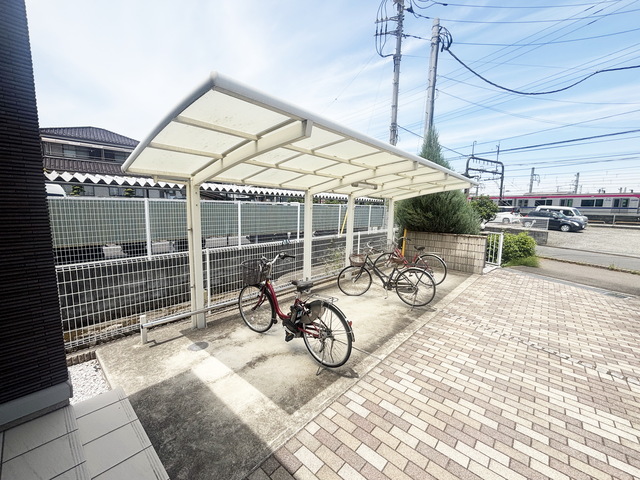 その他共有部分　～屋根付きで便利ですっ～