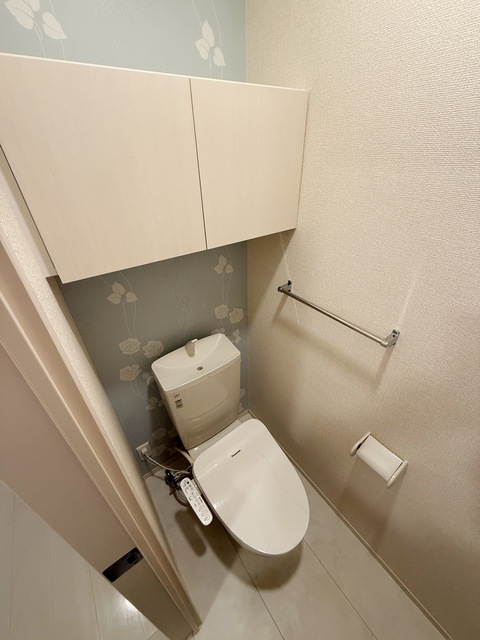 トイレ　～トイレの時間も大事なひと時～