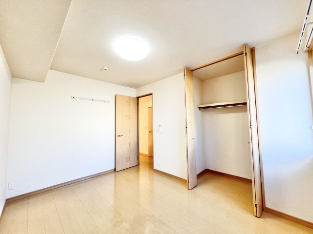 居室・リビング　※別部屋参考写真