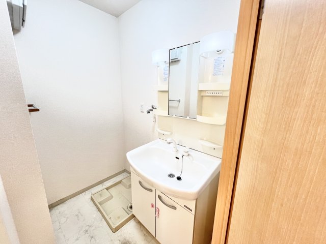 洗面設備　※別部屋参考写真