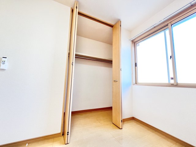 収納　※別部屋参考写真