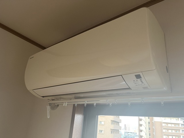 その他設備　給湯リモコン