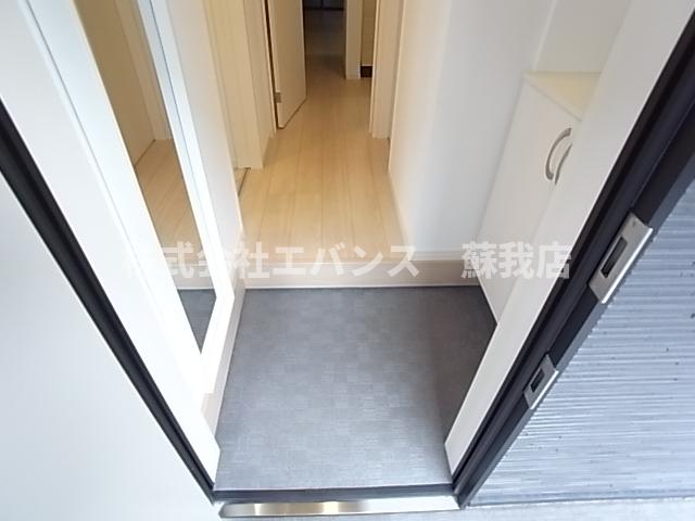 玄関　落ち着いた玄関です