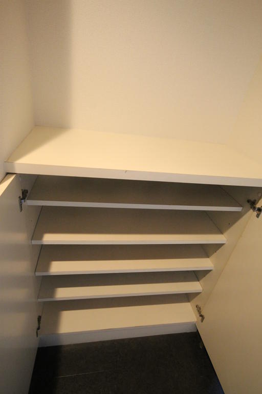 その他設備　下足箱設置済み