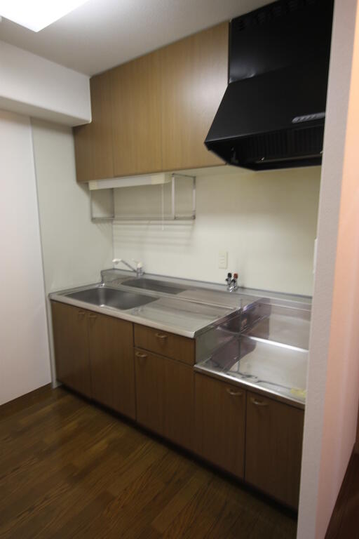 キッチン　独立タイプのキッチンです