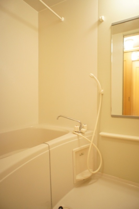 バス・シャワールーム　図面と現状に相違がある場合には現状を優先