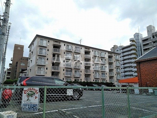 名古屋市天白区植田のマンションの建物外観