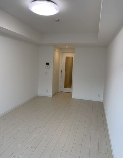 居室・リビング　※同物件、別部屋になります。