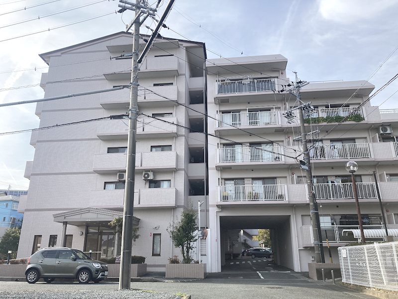 サンコーポ幸の建物外観