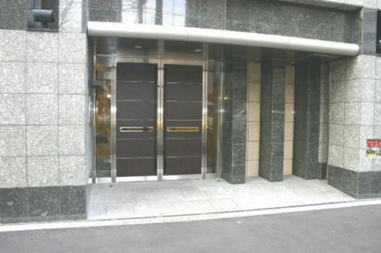 エントランス　☆★家具家電付きセットアップ賃貸★★家具撤去も出来ます。