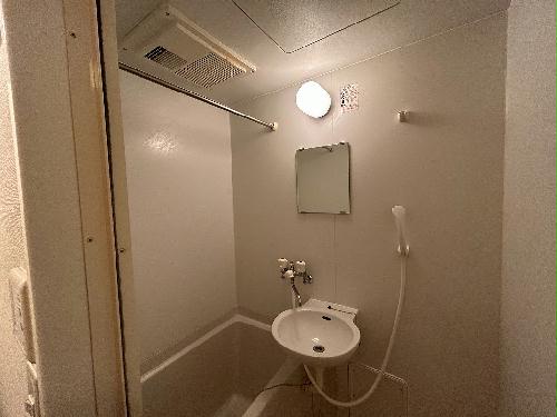 バス・シャワールーム　備品や設備仕様は号室等により異なるため現地をご確認ください。