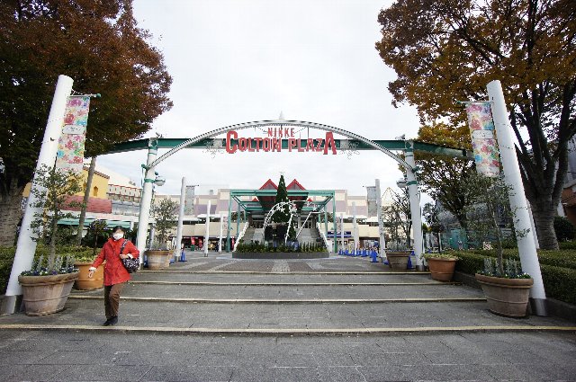 【市川市鬼越のアパートのショッピングセンター】