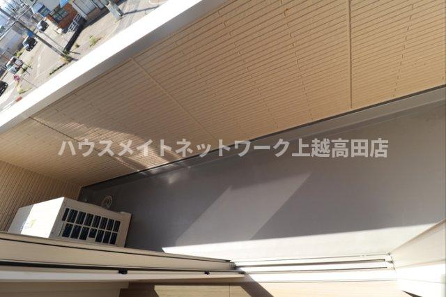 バルコニー　バルコニー