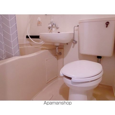 オクトベルのトイレ写真