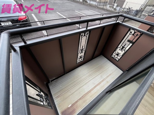 バルコニー　別部屋同型写真です。