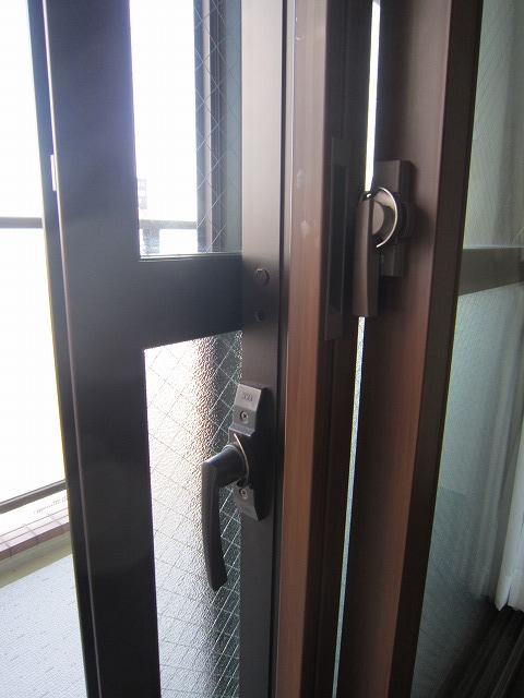 その他設備　●二重サッシになっていて防音対策もバッチリです！