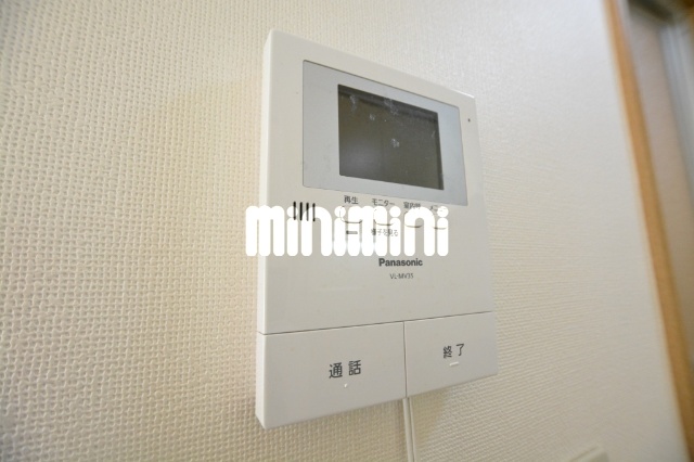 セキュリティ　ＴＶ付きモニターフォン完備