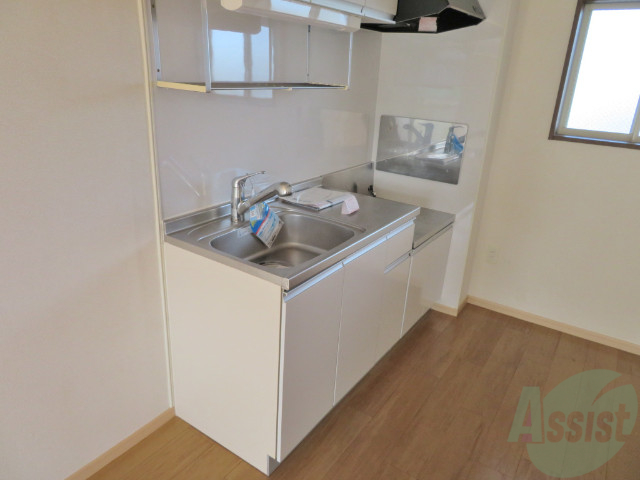 キッチン　こちらがキッチンになりますよー。