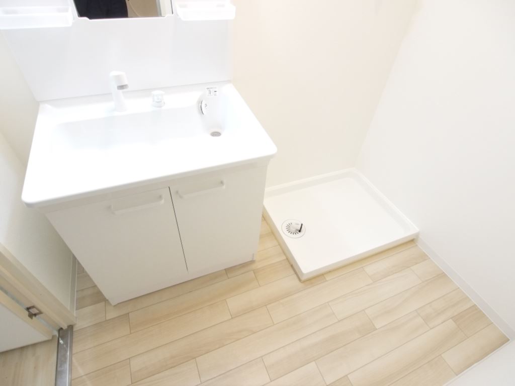 洗面設備　詳細は、RISUMO江坂本店までお問合せください♪