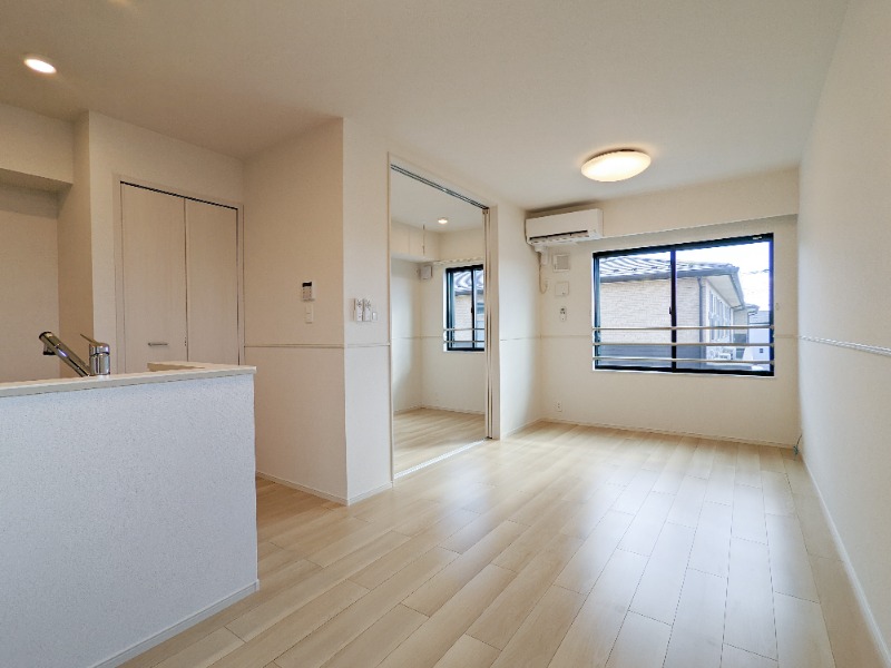 居室・リビング　図面と現状に相違がある場合には現状を優先