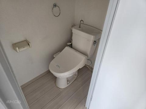 トイレ　シャワー付トイレ（イメージ）