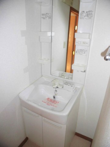 洗面設備　同仕様