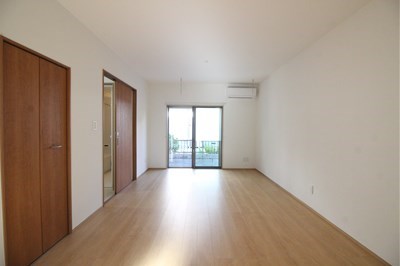 居室・リビング　同シリーズ物件