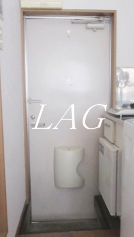 玄関　玄関です。