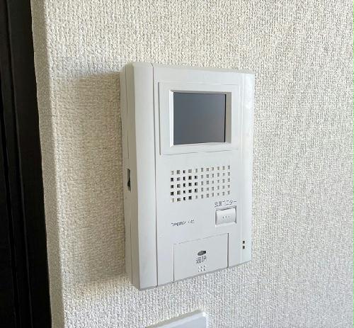 セキュリティ　モニター付きインターホン