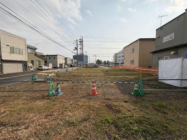 建物外観　建築中