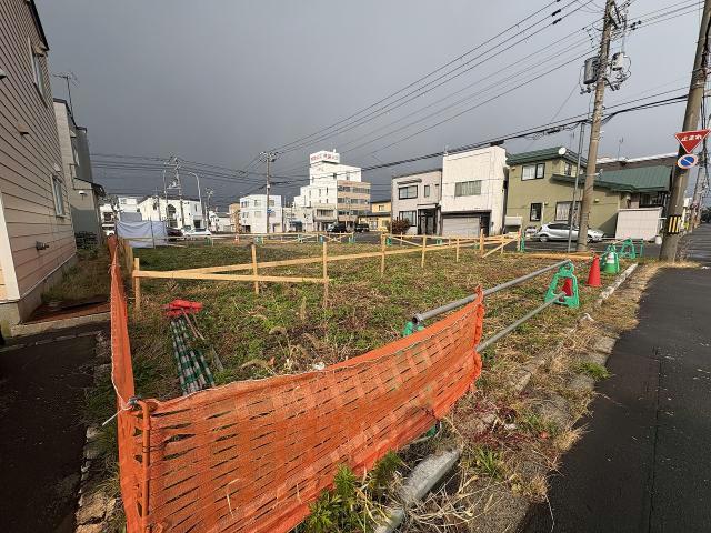 建物外観　建築中