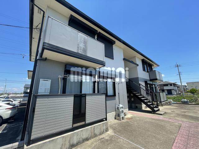 建物外観　南側からの外観