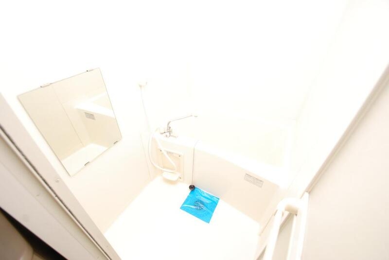 バス・シャワールーム　風通しバッチリ、日も当たり洗濯物がよく乾きます