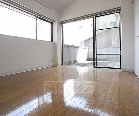 その他部屋・スペース　広々室内です。