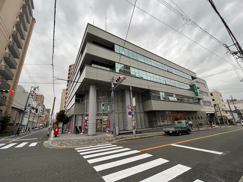 郵便局　天王寺郵便局（郵便局）まで351m