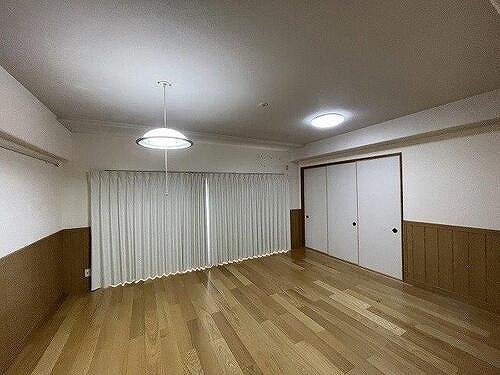 居室・リビング　リビング（原状回復工事後2025/9）