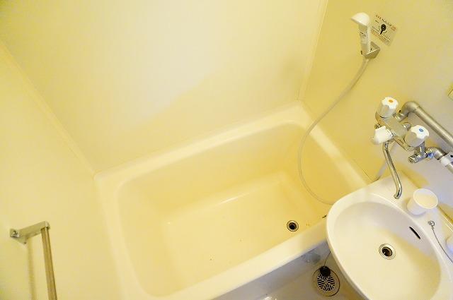 バス・シャワールーム　浴室