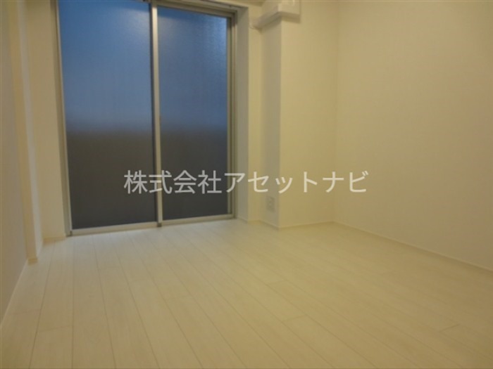 居室・リビング　※同仕様反転タイプの参考画像になります。