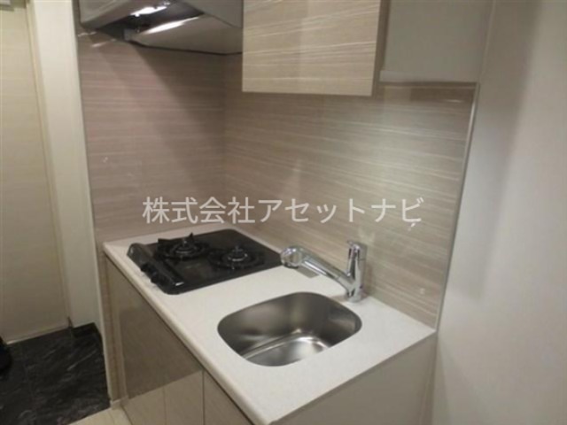 キッチン　※同仕様反転タイプの参考画像になります。