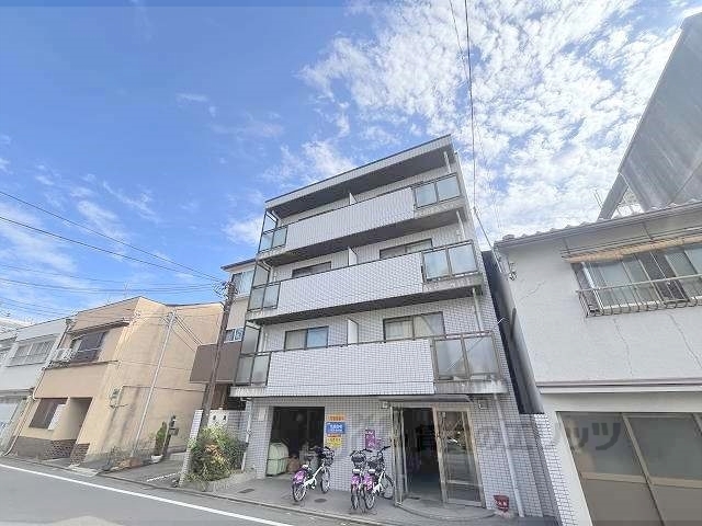 熊野道谷口マンションの外観写真