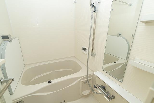 バス・シャワールーム　バス?